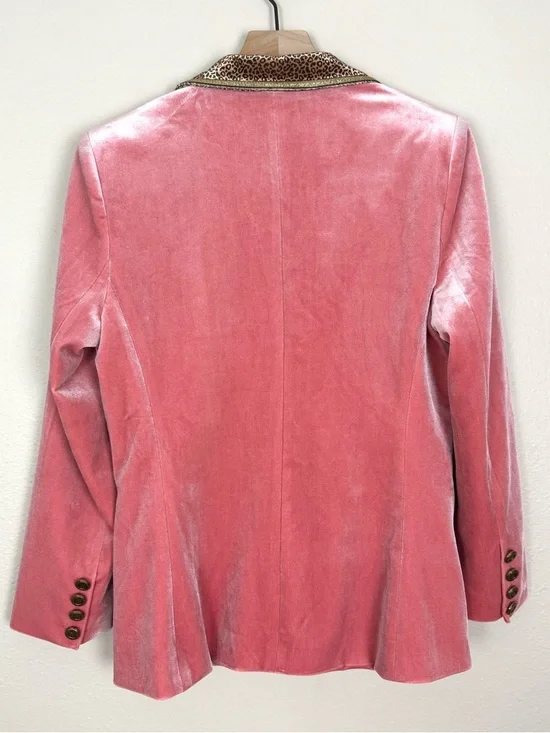 Oyrosy Pink & Leopard Print Velvet Blazer Jacket Gold Metallic Trim Size Medium - Picture 7 of 9